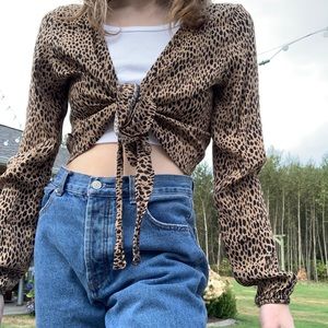 Brandy Melville cheetah top